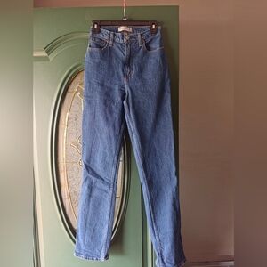 Curve Love A&F The 90's Straight Ultra High Rise